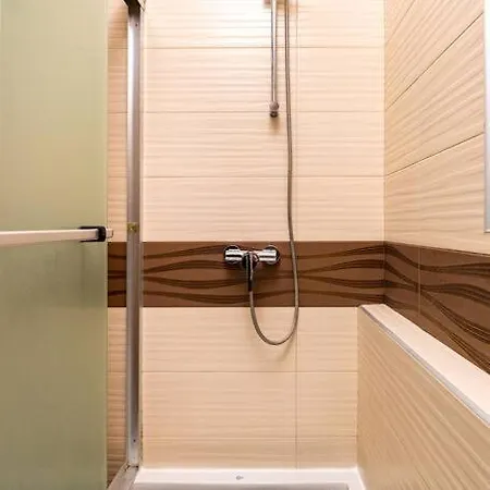 3-bedroom Apt Karavelov Next To Kapana Apartment Plovdiv