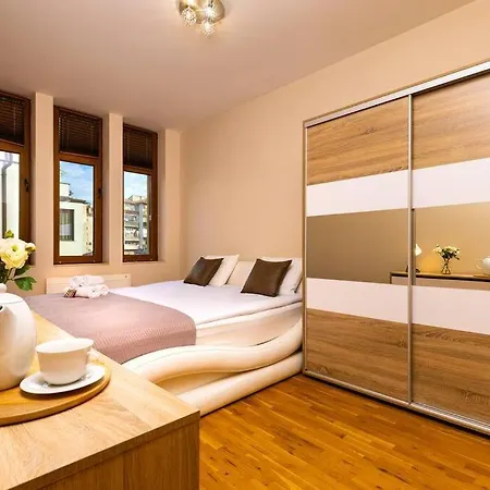3-bedroom Apt Karavelov Next To Kapana Apartment Plovdiv